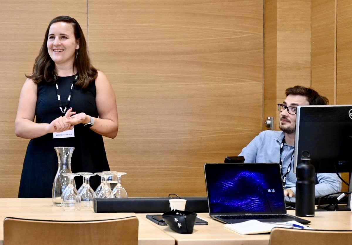 Joke Matthieu (@jokematthieu) on Twitter photo Between hope and despair. Presenting our findings on the active student paradox. See our paper on the #ecprgc22 portal of <a href="/ECPR/">European Consortium for Political Research</a> Between hope and despair. Presenting our findings on the active student paradox. See our paper on the #ecprgc22 portal of <a href="/ECPR/">European Consortium for Political Research</a>