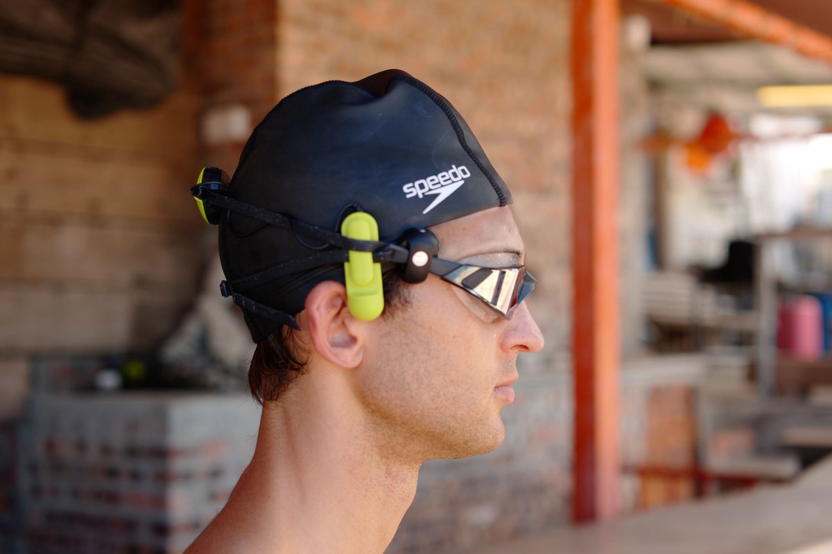 platysens's tweet photo. The correct way to attach Marlin to your goggle straps. Marlin should be placed at the back, center for proper stroke rate and GPS direction. By not placing Marlin like this, you may experience errors with your swim data.
#swimmingpools #swimming_pool #swimming #swimming_time https://t.co/i9WxZeuyNy