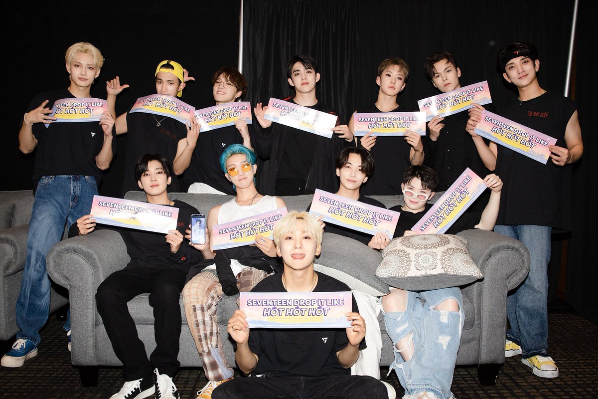 seannatv's tweet photo. Feeling very grateful to be alive! Thank you to our good friends, Tennas (thanks for finding us &amp; saying hi!!!), Carats, and ofc @pledis_17 for this amazing experience. 이 밤은 짧고 넌 ���연하지 않아 🎶💎💕 세봉이들 담에 또 봐 마니 사랑해

#BETHESUN_FORTWORTH #BETHESUNinFORTWORTH https://t.co/hMstFmANNc