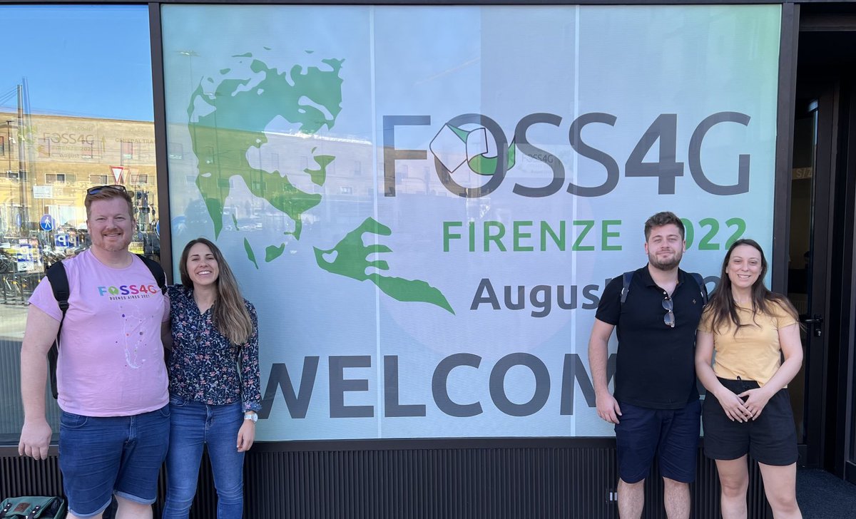 KanTerritoryIT's tweet photo. Ya arrancando en la ⁦@foss4g⁩ en #Firenze ⁦@OSGeo⁩ ⁦@geoinquietosarg⁩ https://t.co/9csOnH9Ixf