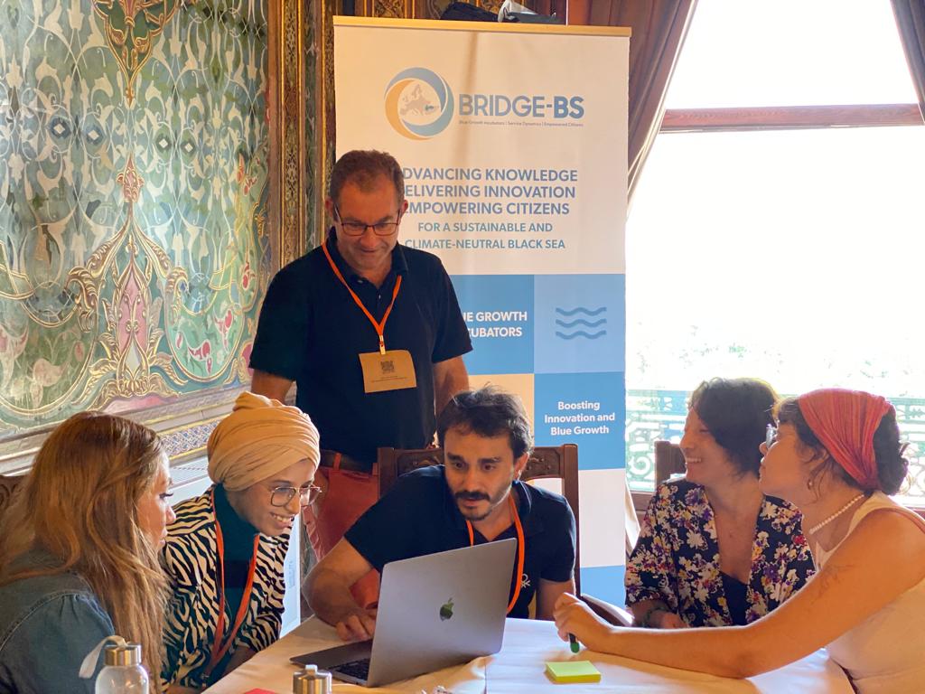 BRIDGE_BlackSea's tweet photo. @gizemakkus_ @METU_IMS @TudavTudav @METU_ODTU @EU_Commission @BlackSeaYouth After informative and inspiring lectures, 1st day of BRIDGE-BS #summerschool ended with an interactive workshop.

As a group assignment, #ECOPs came together to identify the main challenges of #MarineLivingResources &amp; share their suggestions on how to act for healthier #BlackSea https://t.co/Z2MjdIg5dk