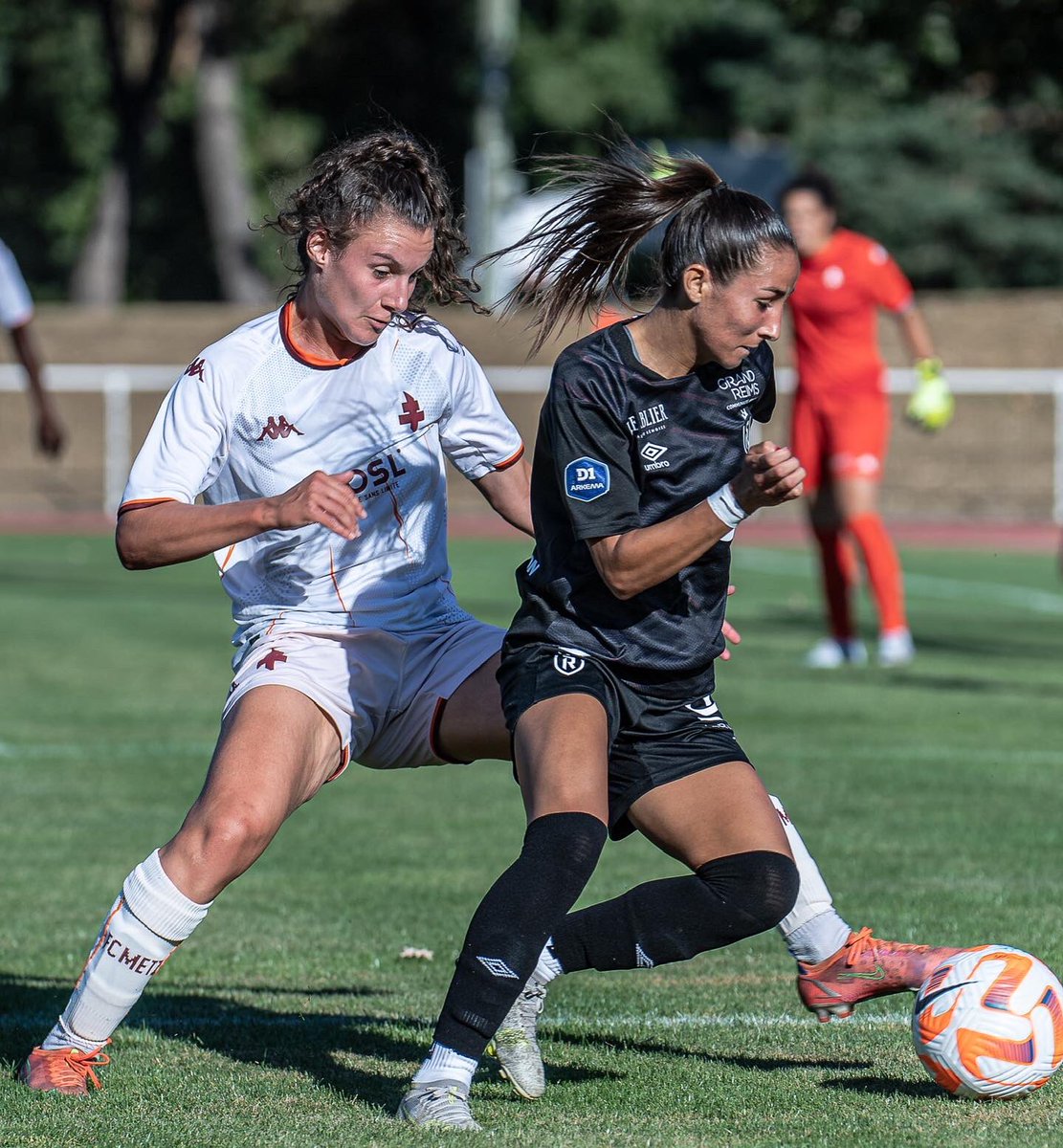 AmmorSam's tweet photo. 🦅 Aiglonnes Cup 🏆

📆 Jour 2
⚽️ @StadeDeReims vs @FCMetz 
🇫🇷 @LGEF_officiel @D1Arkema 
🏟 @VilledeFbleau 
📰 @footofeminin 
👏   @soniaouchene @Miquelamandine1 @inesboutaleb14 
#AiglonnesCup @FFF @D2FeminineFFF @WomenDu https://t.co/3L3XwcSSZO