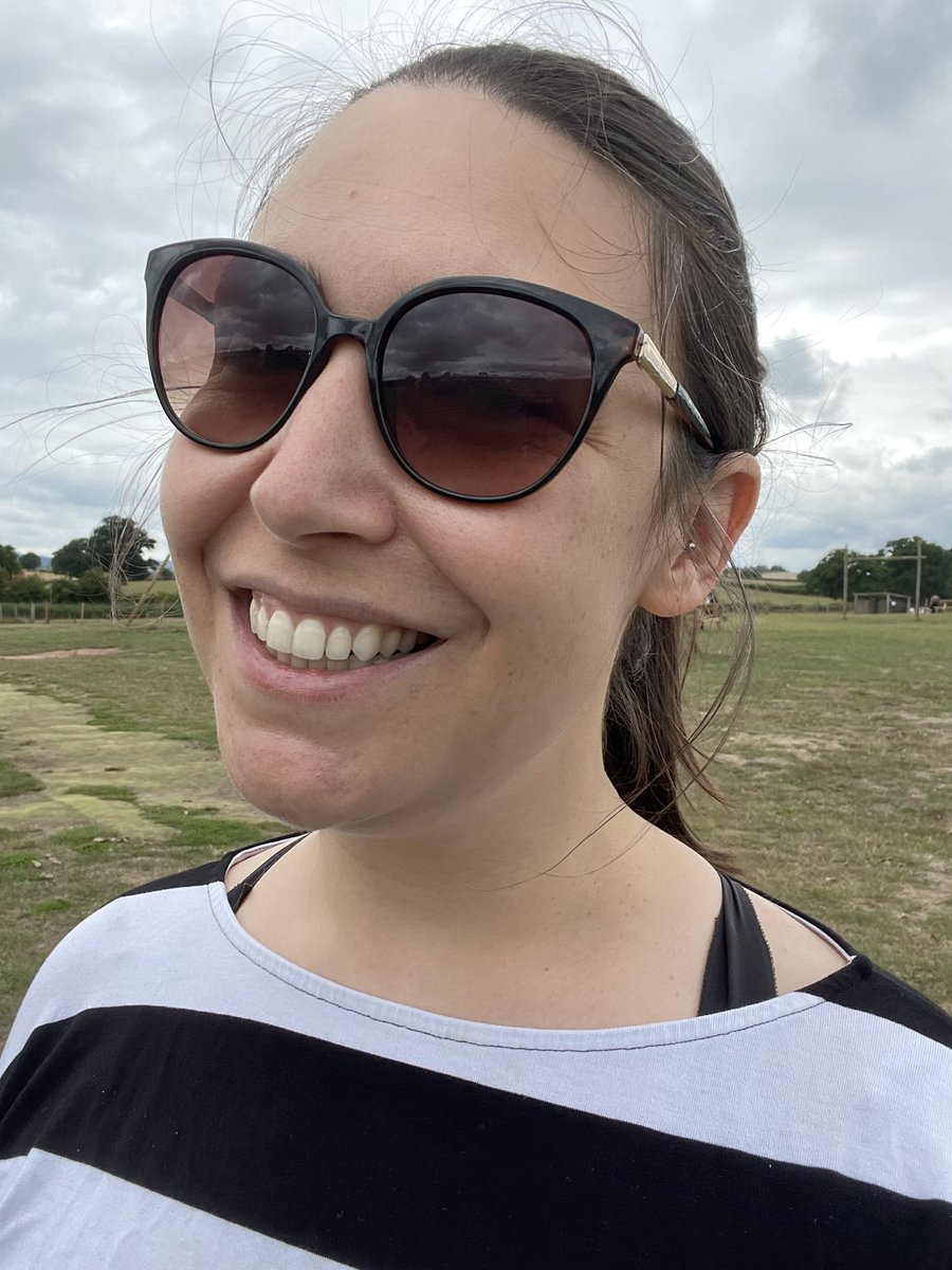 Emily Leary tweet media