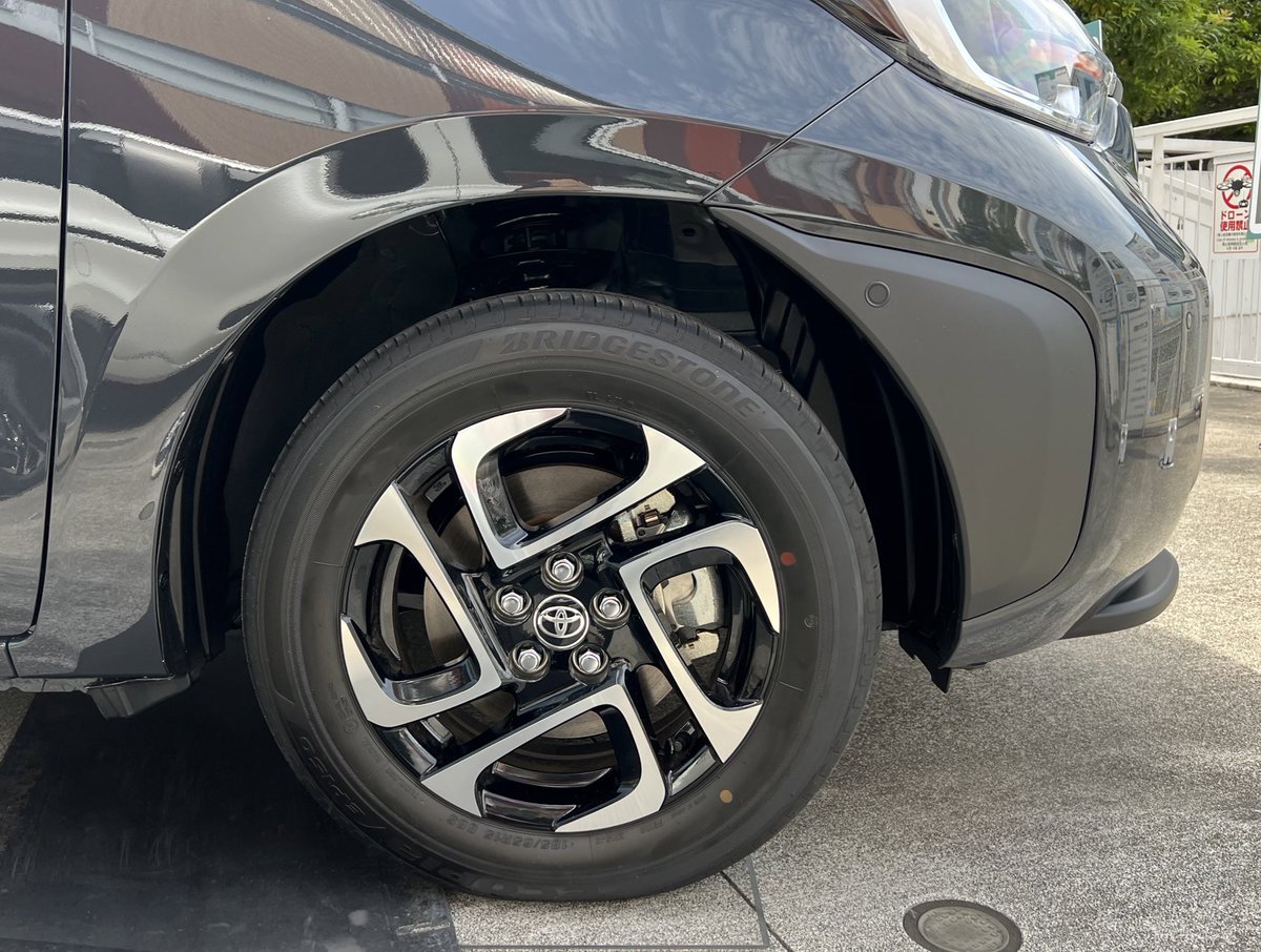 ほぼ未使用☆新車外し☆シエンタ スチールホイール 鉄チン 14×5.5J 