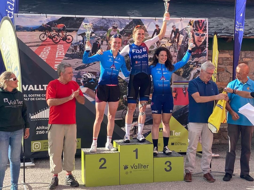 🚴‍♀️ L'Emma Ortiz torna a portar el ciclisme de #Terrassa al podi! L'Emma ha aconseguit el bronze a la prestigiosa Clàssica Ripoll-Vallter, una de les curses amb més tradició del ciclisme català. Un nou èxit de la campiona de Catalunya. Moltes felicitats, <a href="/emma__98/">Emma Ortiz</a>, segueix així!