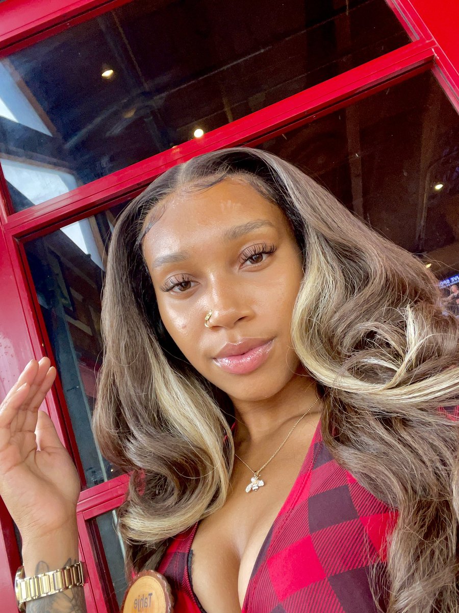 thatninjaa_'s tweet photo. Forever I’m that girl✨ https://t.co/wAZghW5QhX