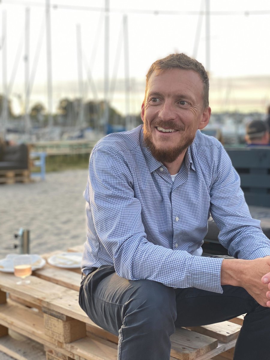 FintechUnited's tweet photo. What are these FinTech rockstars up to when they're not working on providing you with innovative FinTech solutions?🤔
Two weeks ago our Copenhagen office made a quick decision to rally the team and sail around the fantastic city of Copenhagen.

#sailing #teambonding #fintech https://t.co/o1F6NGmK53