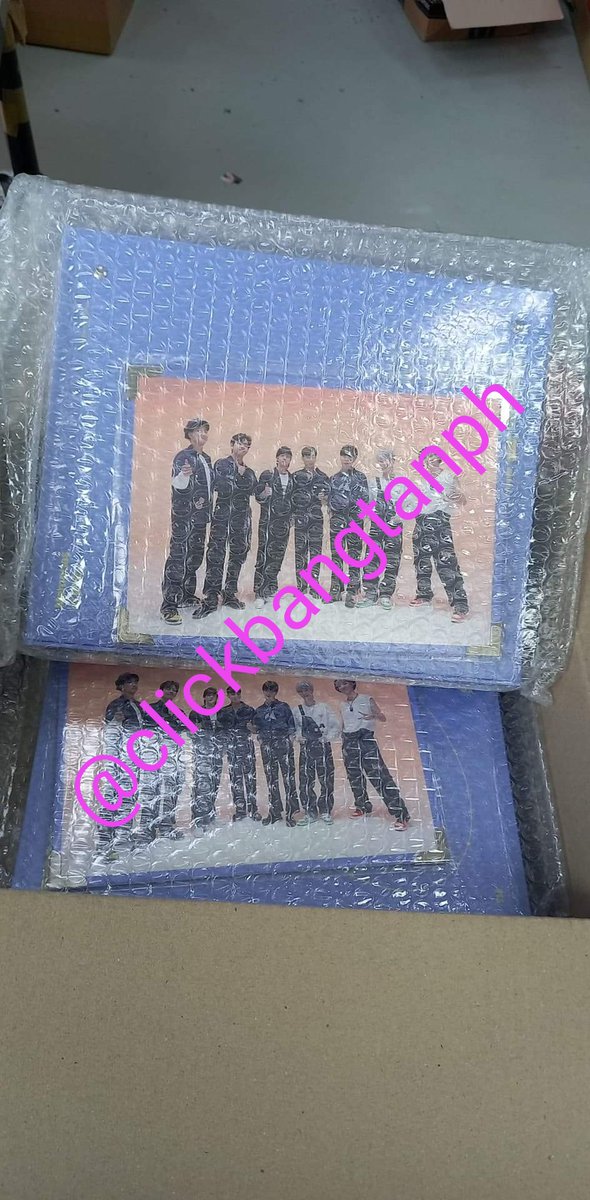 clickbangtanph's tweet photo. Arrived in my kr address. Wait lang po natin yung ibang Memo 2021 😁

2 extra with pob. DM me if interested 💌

#ClickBangtanPHUpdate https://t.co/pQmI6IEcJk