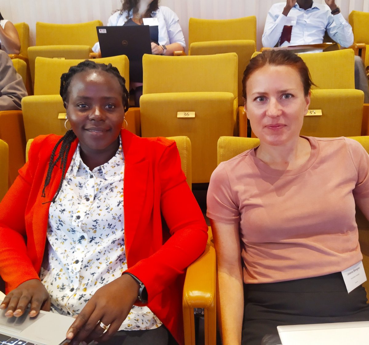CeshCentre's tweet photo. Hello from CESH colleagues at #DevRes2022 👋 https://t.co/rOvKpebOXI