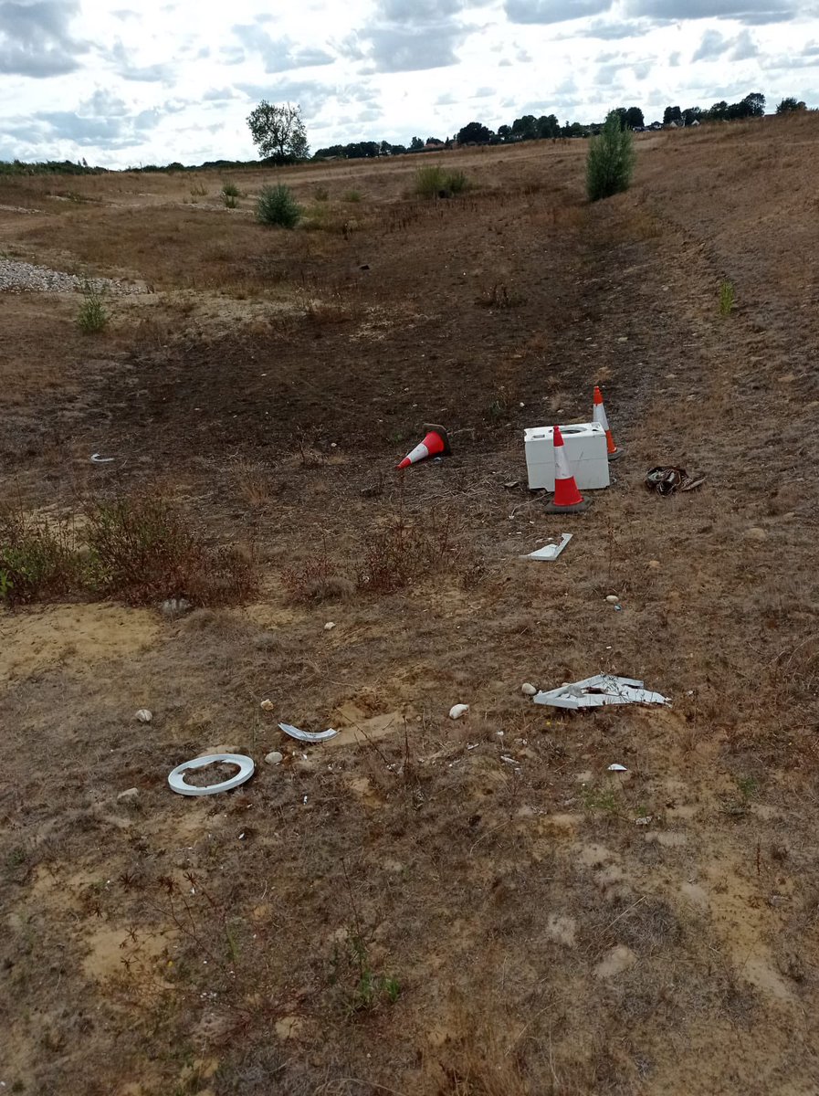 WWoodlanders's tweet photo. Fantasy and reality! The council promise a “drainage pond that will provide new habitat for a number of species” &amp; the planting of “native trees, shrubs and other plants." The REALITY in the NDR? Dead saplings and a fly tipped drainage pond. FAILED mitigation &amp; habitat creation! https://t.co/vkxZNE2yN9