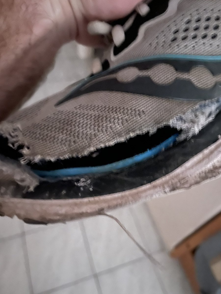 DanielCarlin123's tweet photo. 10k run this morning after mile 2.5 I fell over twisted and grazed my knee and my running trainers ripped it was srsinjng and thunder and lightning in Greece. I had two options give up and go home or keep going I opted to keep going. #runner #rugbyrunner #JTMAtwellbeing https://t.co/vCp4aaFI8B