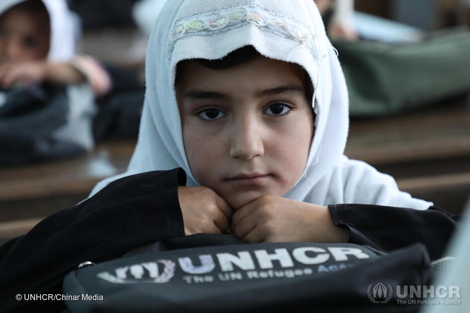 UNHCRAfg's tweet photo. UNHCR thanks the Chinese 🇨🇳 Government for its annual contribution which helps us to respond quickly and flexibly to emergencies in Afghanistan #ChinaAid #SSCAF 🙏@MFA_China https://t.co/YitZ35iWa2