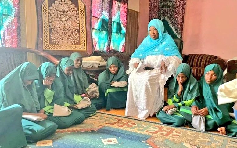 GirlsPrideGam's tweet photo. Older women play key roles in our communities. For us to end the stigma and taboos surrounding menstruation, they must acquire accurate knowledge about women's body and how period stigma and shaming results to gender-based violence. 
#EndPeriodPoverty #InvolveParents https://t.co/nAn7cGOfNK