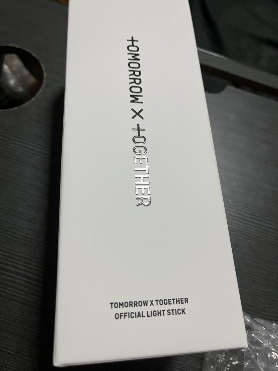 พร้อมส่ง แท่งไฟ โมอาบง

ราคา 1,550 รวมส่งในไทยแล้วค่ะ

มีแค่ 2 แท่งเท่านั้นนะคะ

สนใจ dm สอบถามเพิ่มเติมได้นะคะ

#ตลาดนัดtxt #ตลาดนัดทีเร้ก #ตลาดนัดโมอา #แผงลอยโมอา