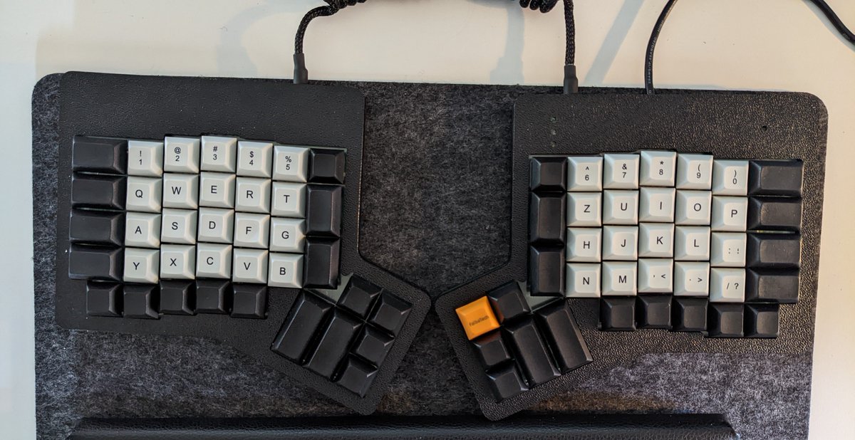 Florian A. tweet media