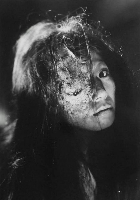 shiigeeboo's tweet photo. GHOST OF OIWA (1961)
#加藤泰 #TaiKato
#藤代佳子 #YoshikoFujishiro
#若山富三郎 #TomisaburoWakayama
#鶴屋南北 #TsuruyaNanboku https://t.co/Kb2f2RF9nr