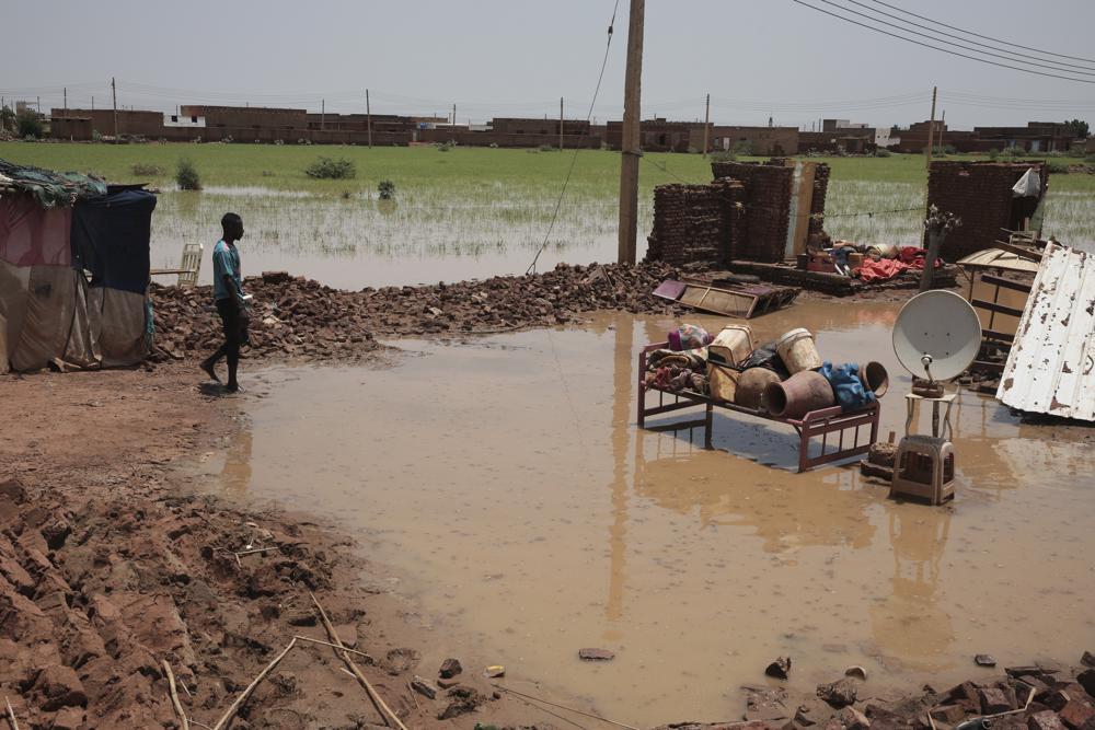 Expreso nuestras condolencias por la muerte de ciudadanos sudaneses y los daños materiales causados por las intensas lluvias e inundaciones de los últimos días, que extiendo a familiares de los fallecidos y damnificados.