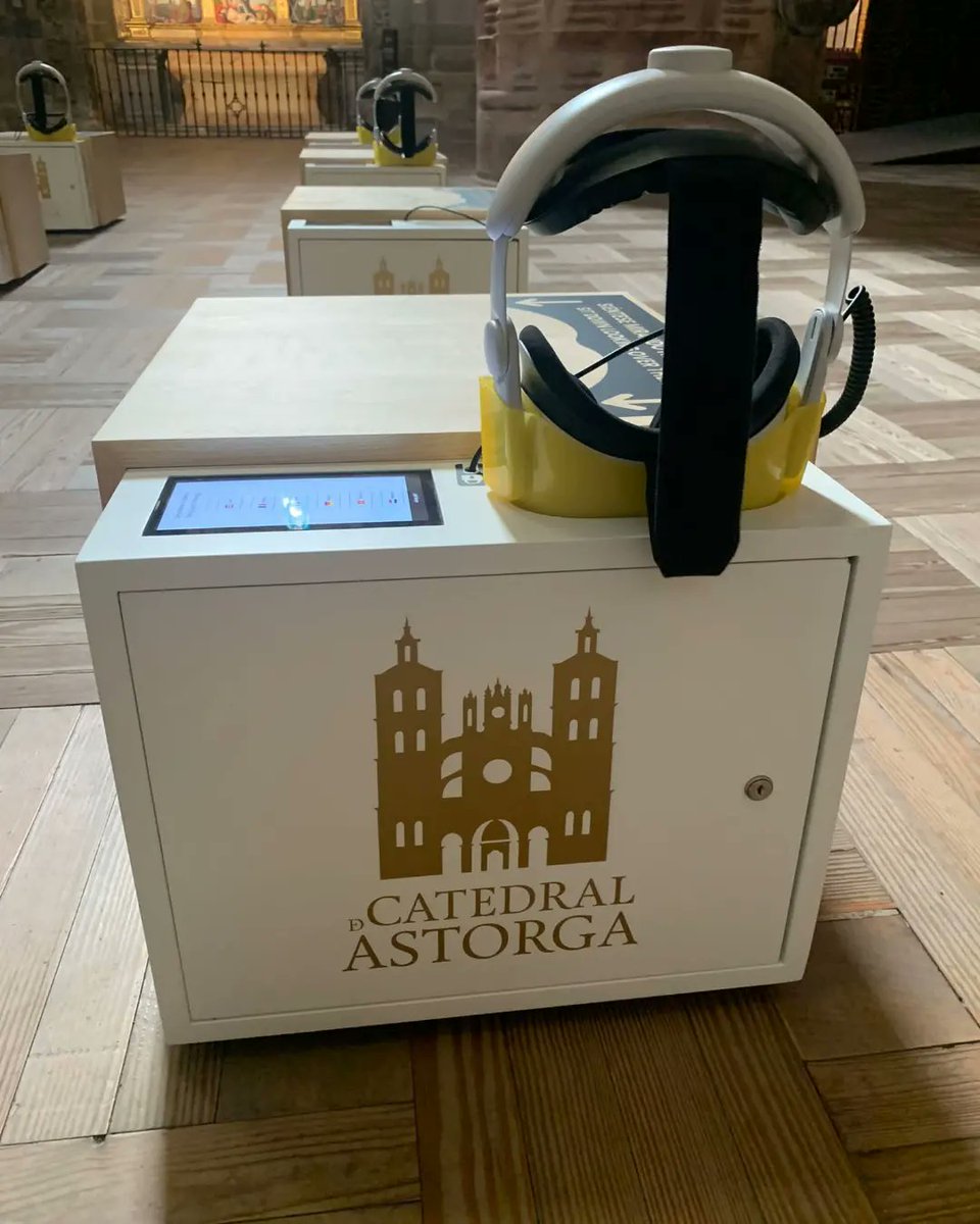 Catedral Astorga tweet media
