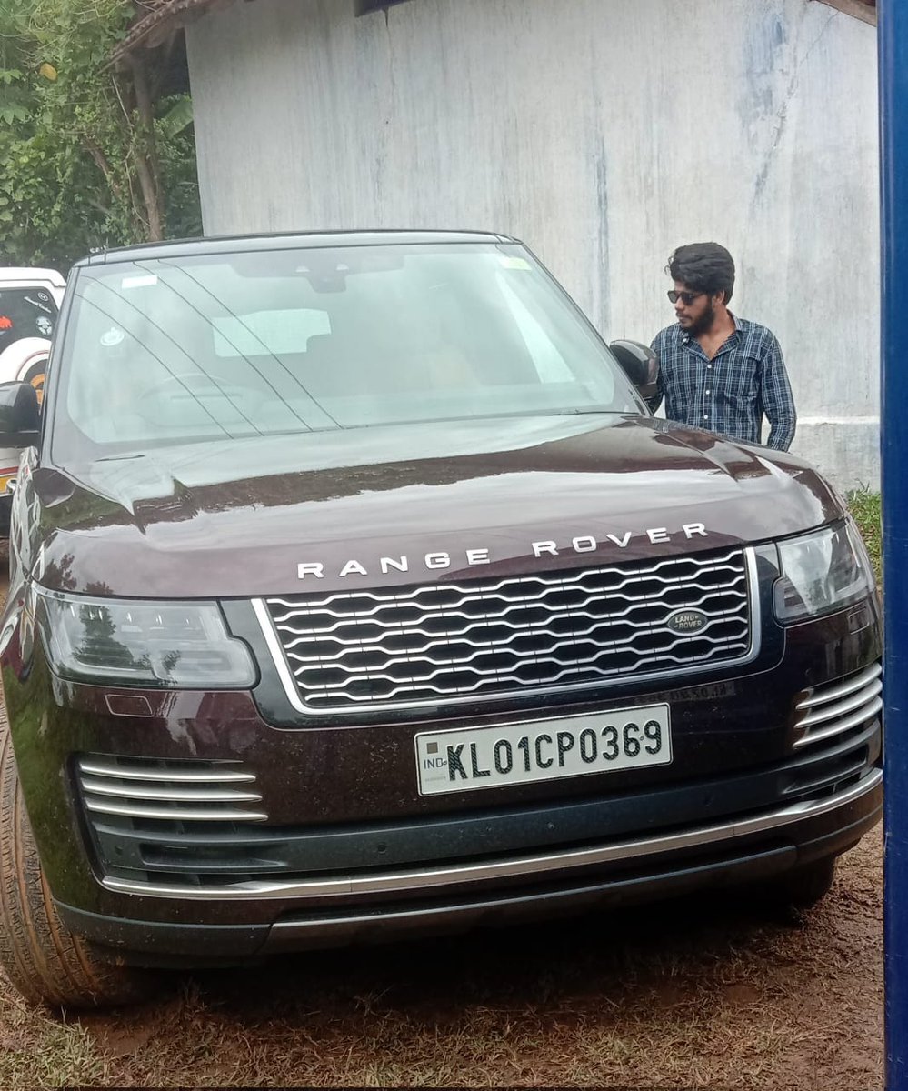 Sawadsha_'s tweet photo. #KadugannawaOruYathraKurippu Location
@mammukka #Mammootty
#369Garage #Rorschach https://t.co/5XDgIFT5ir