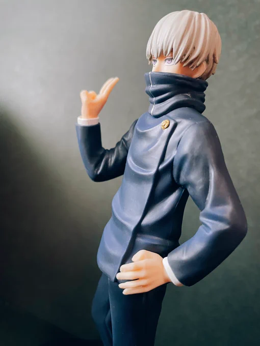 フィギュア出まくりでとうとうピースポーズになってしまったいぬまき先輩(笑)の指がちょっと反ってる所がかわいいです!!!呪印もちゃんと有り 