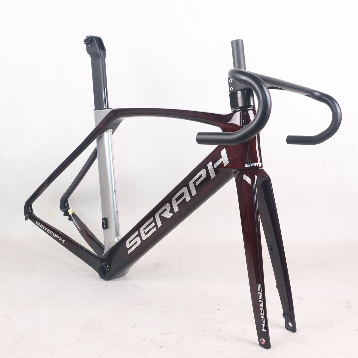 SeraphRose5's tweet photo. new color Full Carbon Fiber t1000 Hidden Cable Disc Brake Road Bike Frame TT-X34 #bicycle #bicycleporn #bicyclelove #bicycles #bike #bikepaint #roadbike #bicyclelove #cycling #bicyc #bici #cyclinglife #bicycling #cycletouring #bicicletta #bici #bicicleta #bikeworld #buongiorno https://t.co/oQD6MZIoLS