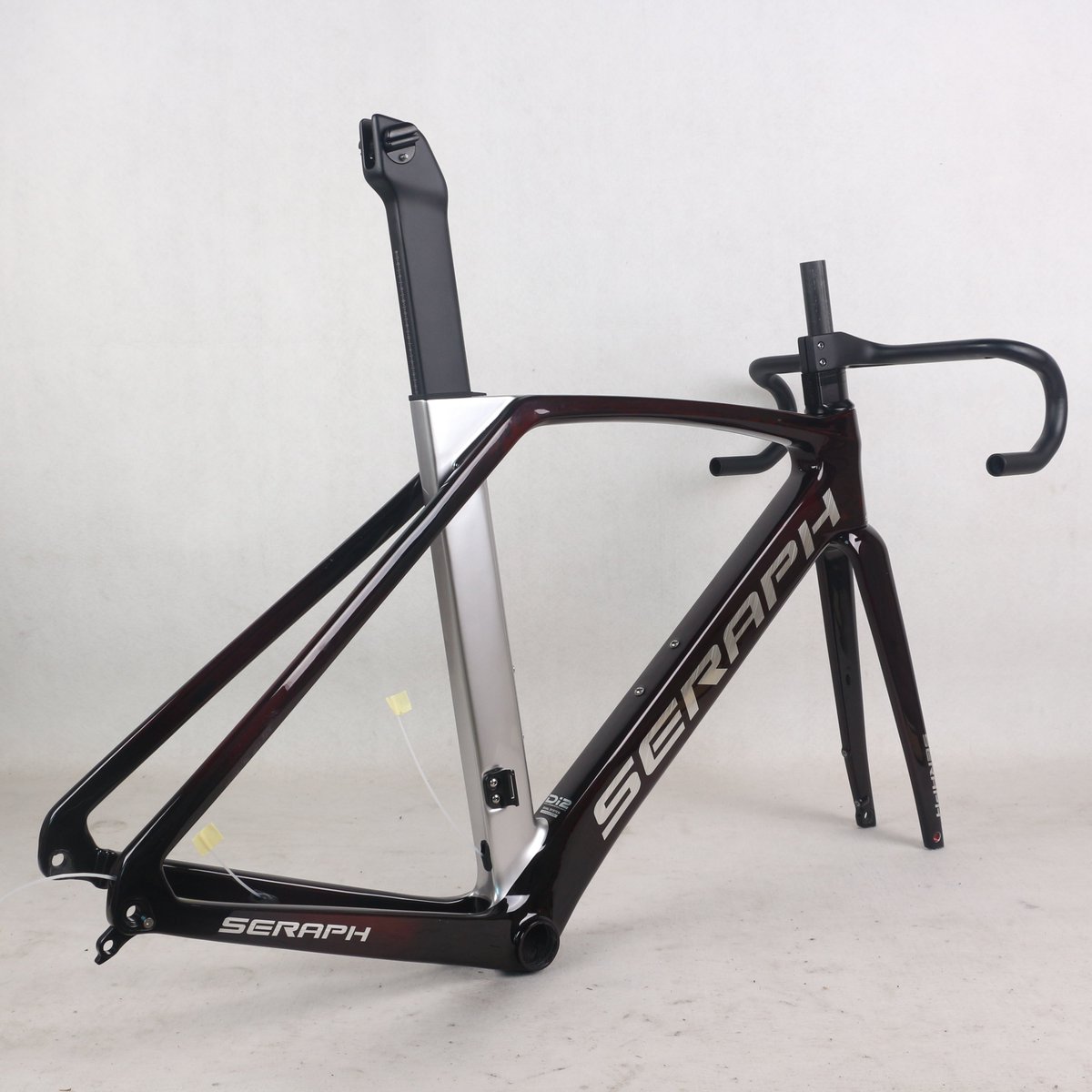 SeraphRose5's tweet photo. new color Full Carbon Fiber t1000 Hidden Cable Disc Brake Road Bike Frame TT-X34 #bicycle #bicycleporn #bicyclelove #bicycles #bike #bikepaint #roadbike #bicyclelove #cycling #bicyc #bici #cyclinglife #bicycling #cycletouring #bicicletta #bici #bicicleta #bikeworld #buongiorno https://t.co/oQD6MZIoLS