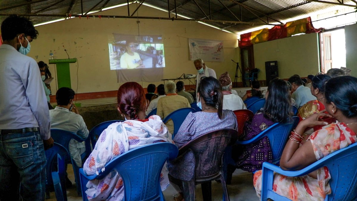 HERDIntl's tweet photo. Addressing drivers of #AMR through community engagement!
As part of #COSTAR project, community members identified the issues on  #AMR and developed short films that were screened in presence of local stakeholders in Kapilvastu, Nepal. 
@CE4AMR @NuffieldLeeds @FightingMalaria https://t.co/OVTXyYuf4X