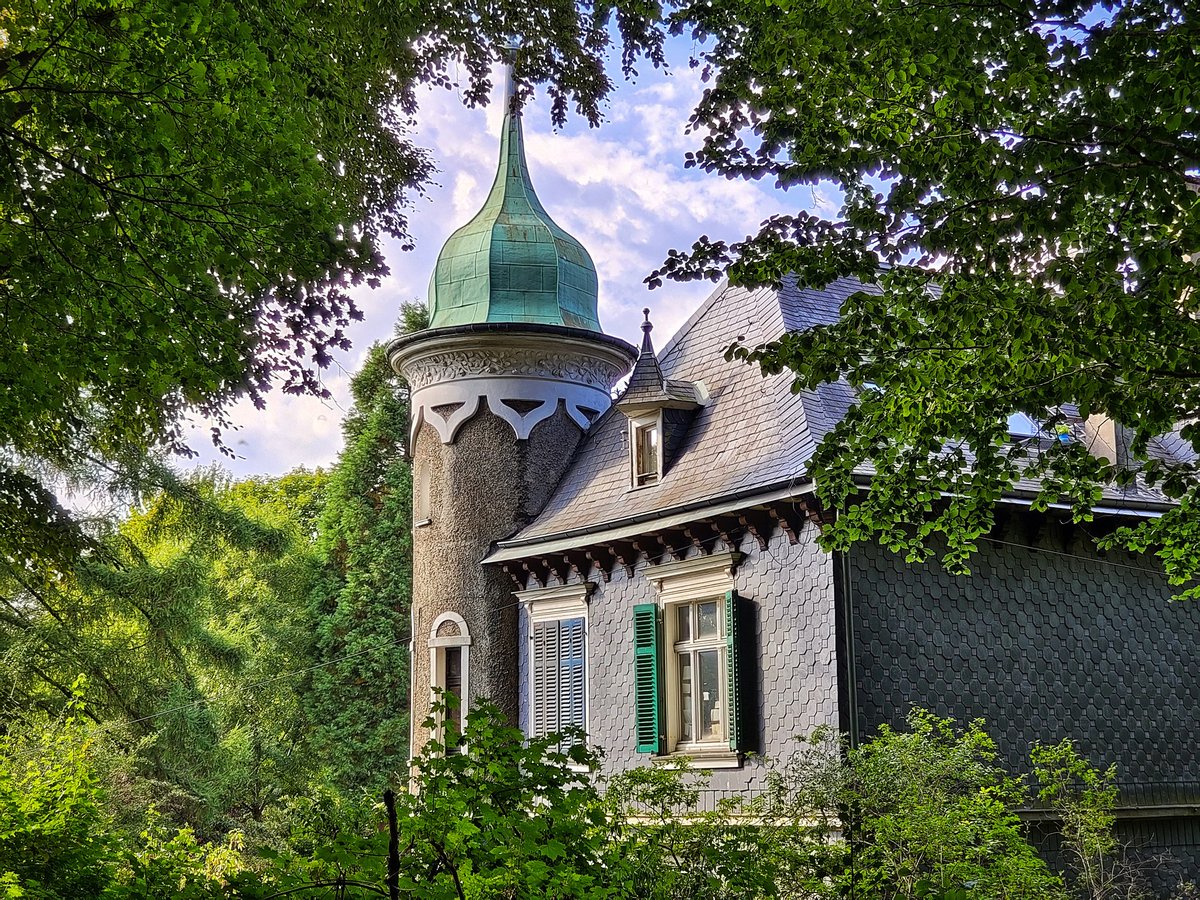 Es gibt wahre Schätze in Wuppertal. Man muss sich nur auf den Weg machen, um sie zu entdecken.

#Wuppertal #Königshöhe