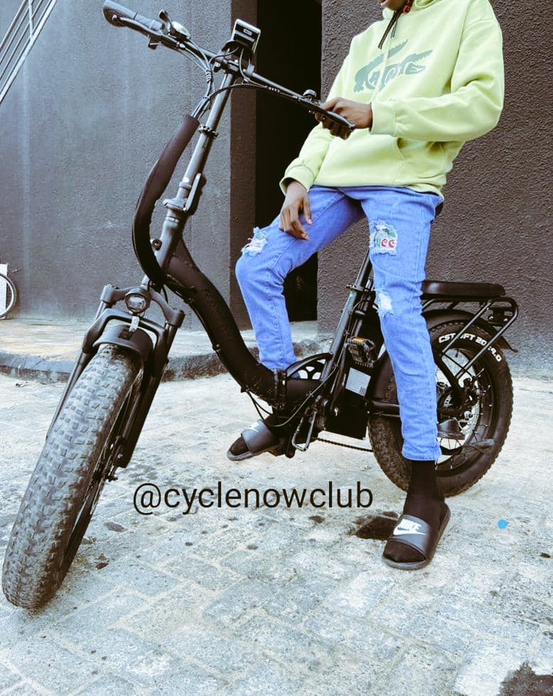 thecyclenow's tweet photo. For lovers of E-bikes ,checkout our foldable electric bikes with specifics from 500W to 750W 48V 13AH LCD power display screen, 4.0 Fat Tire for both adults and teenages ,7 Speed Sport commuter power etc.
For more details, D.M us on Instagram💪🏿💪🏻#ebikes #cyclenowclub #lifestyle https://t.co/VYqjbg3O78