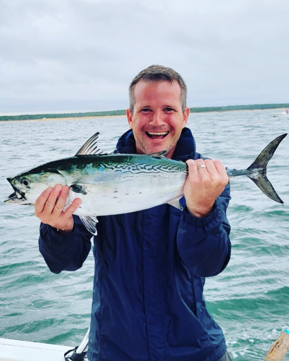 The_Fish_Bandit's tweet photo. Fish Bandit Charters out of Falmouth MA on Cape Cod landing a few Albies!
#Fishing #Albies #Robalo #Salt #CapeandIslands check out https://t.co/axiX16XP9I https://t.co/O9KNweXBSS