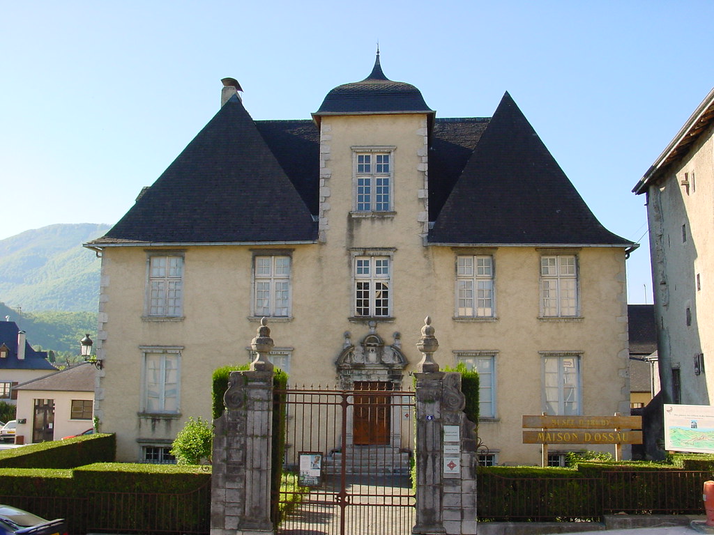 MOssau's tweet photo. CONFERENCE - JEUDI 25 AOUT 🎉
Conférence "Le Musée d’Ossau 1972-2022 : 50 ans d’histoires"🎂

Le jeudi 25 août à 20H30 à la salle Malarode d'Arudy, le musée recevra Jean-Pierre Dugène, passionné de la Vallée d'Ossau, pour animer une conférence retraçant l'histoire du musée. https://t.co/RNEar3eAzg