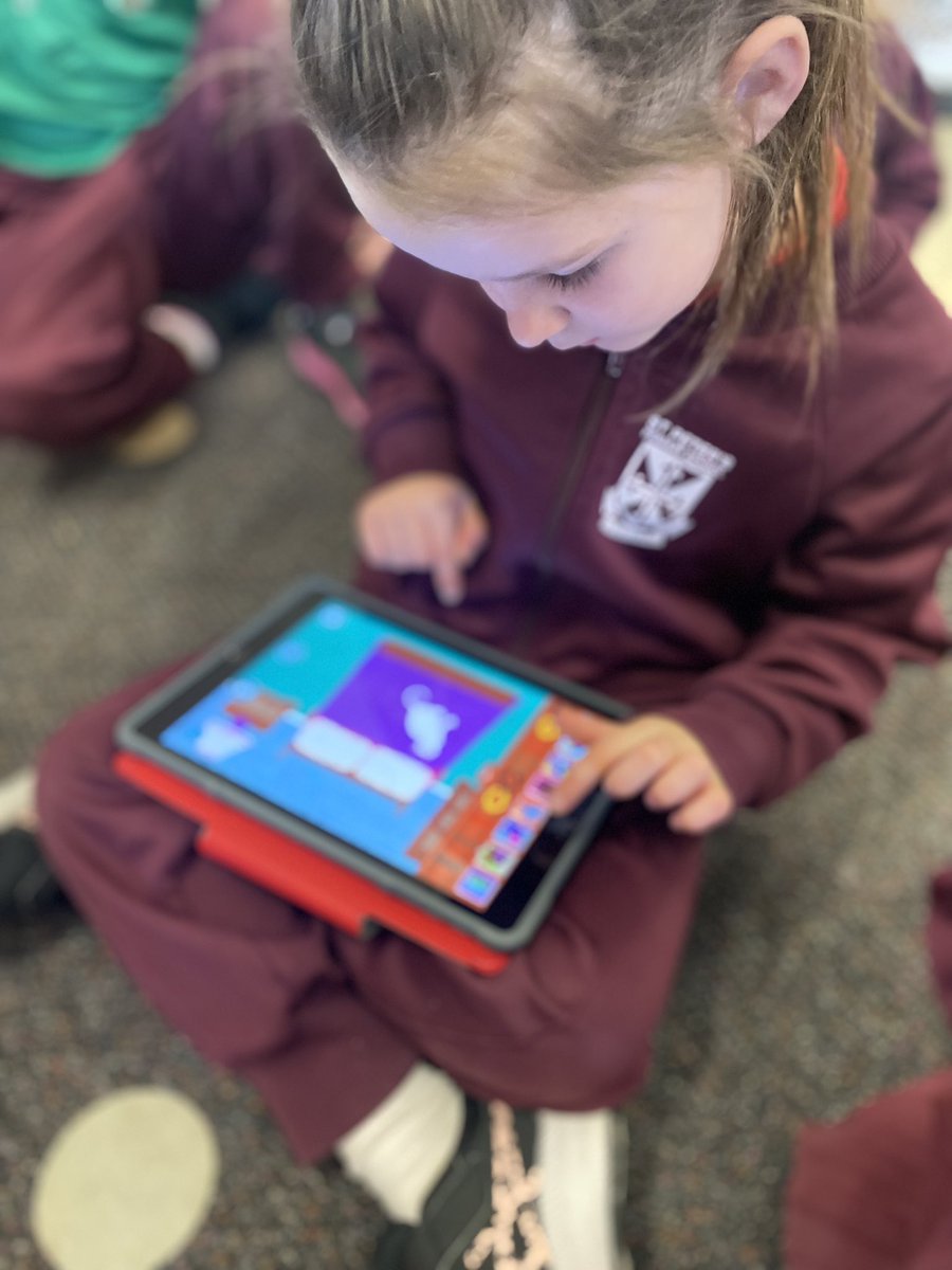 mglanville95's tweet photo. Today we explored different places and discussed why they were special. We used #FeltBoardApp to design & create our own special place! We then did some app smashing by uploading it to @Seesaw to record our thinking of why it was our special place! #TRUEinquiry 💭 @St_Peters_P_S https://t.co/tb5ajGXYAu