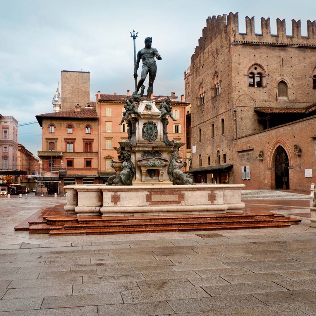 HenotoSPA's tweet photo. Nati a Padova, il nostro obiettivo è da sempre stato quello di realizzare spazi unici e inimitabili 

Founded in Padua, our aim has always been to create unique and inimitable spaces 

#henoto https://t.co/ZSl1HRq8x2
