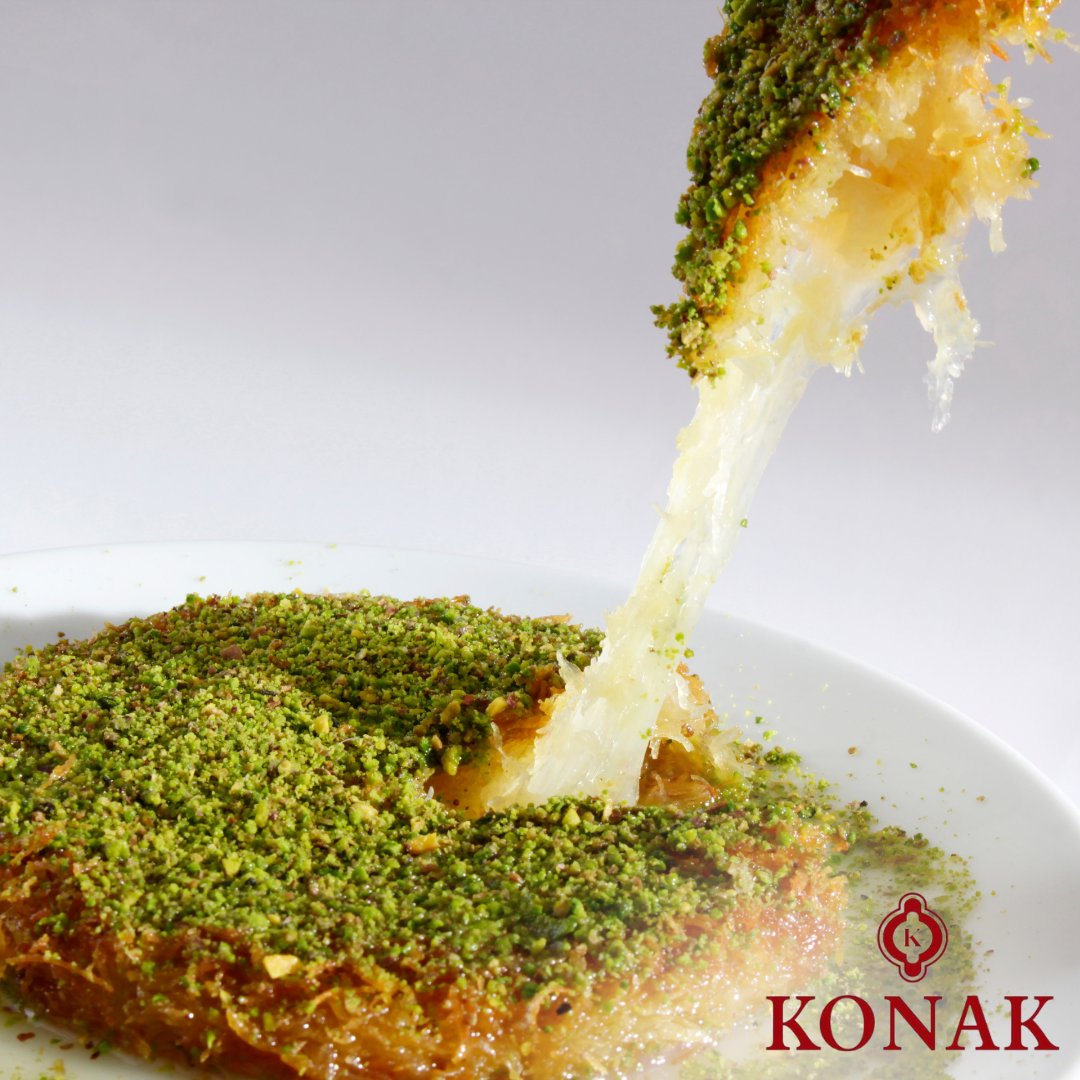 Harika bir Künefe Tatlısı ile gününüzü güzelleştirmeye ne dersiniz?

How about making your day better with a wonderful Kunefe Dessert?

#konakkebap #konakkebaptaksim #künefe #kuzuşiş #kebap #döner #çöpşiş #iskenderkebap #lahmacun #pide #adanakebap #köfte #urfakebap #salata #meze
