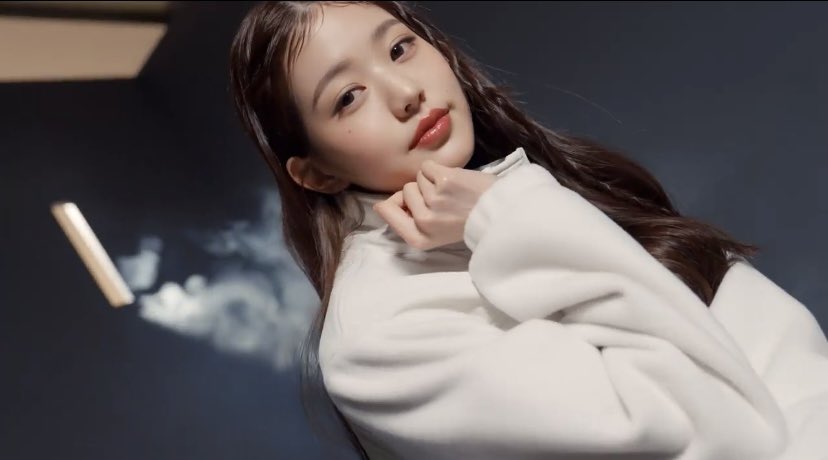 wonyounghouseTH's tweet photo. Eider.official instagram update

Pre-Release เบื้องหลังถ่ายแบบ Eider 2022 Fall Lookbook ของน้องวอนยองกับคุณพัคโบกอม สวยหล่อมากๆ

“Add the CORDURA”
〰️https://t.co/kBuYydr7TE
#장원영 #JANGWONYOUNG #IVE https://t.co/SMNgMZjaUO