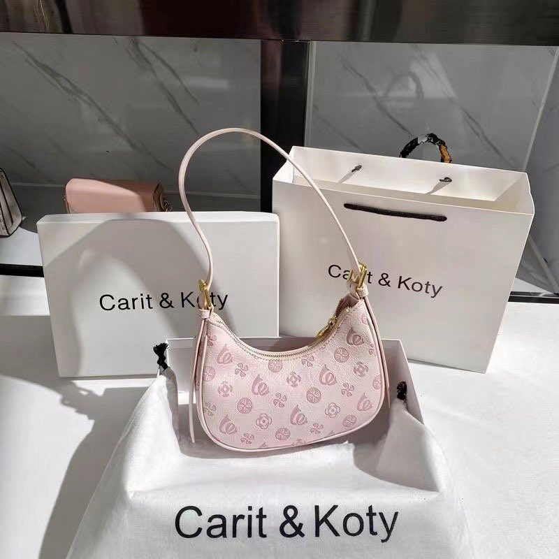 ♡̶🍦pre order🩰 กระเป๋าถือ — Carit &amp; Koty รุ่นนี้คั้บ สีชมพูนม น่ารักไม่ไหว🥺🛋

🍡ใบละ 199 บาทเท่านั้นค่า
🪄 #รีทวิต ลดอีก 5 บาท 🎟

สนใจสั่งซื้อทาง dm ได้เลยค่า 🎀