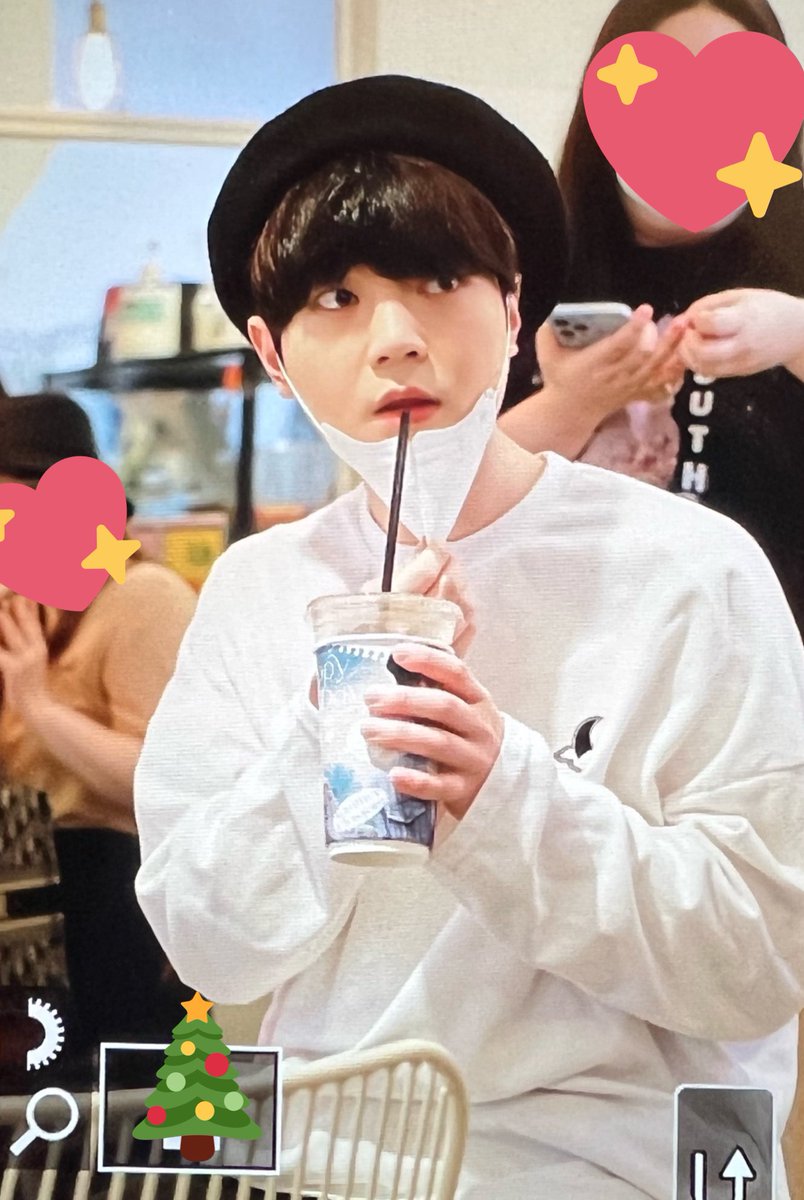 960824_lee's tweet photo. 💚 HAPPY BITTO DAY 💛

보구싶어써🫶🏻
진짜 생일축하해💚

#비토 #BITTO @UP10TION https://t.co/cg79iGzJwP