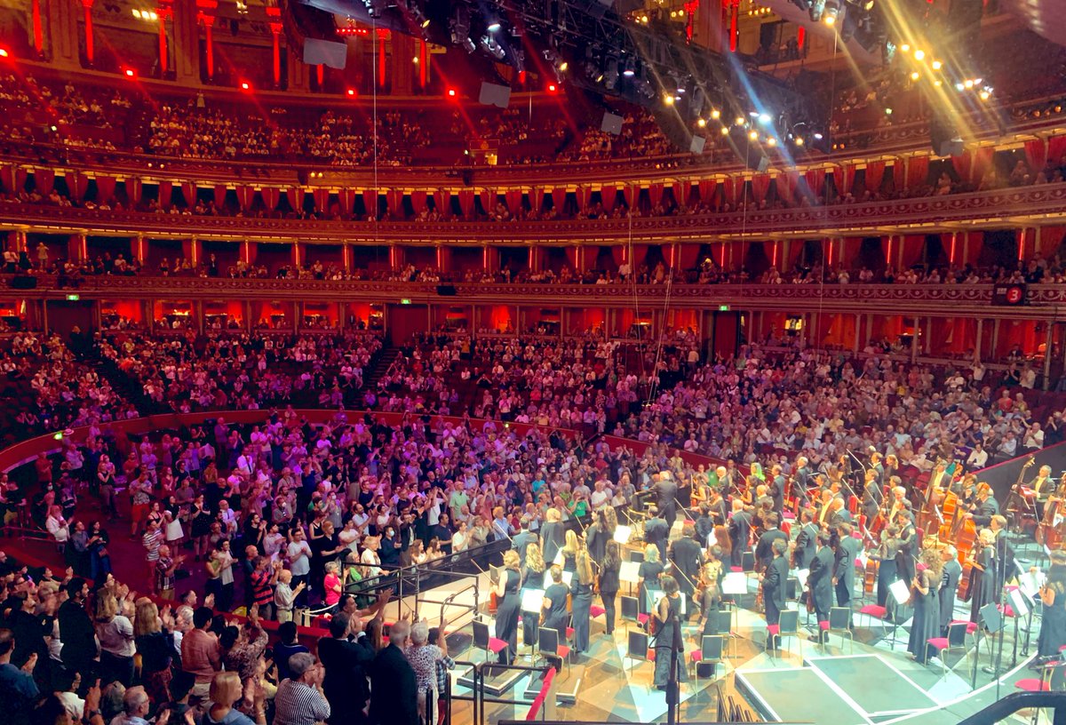 fsjazz's tweet photo. Spellbinding performance from the Australian World Orchestra & Siobhan Stagg at the @bbcproms Proms last night - Debussy, Brahms, Webern with legend Zubin Mehta (86! And still got it!) at the helm.
Happy Birthday, Dad!
#BBCProms @RoyalAlbertHall #Webern #Debussy #Brahms #Prom48 https://t.co/LLlgQI0eUU