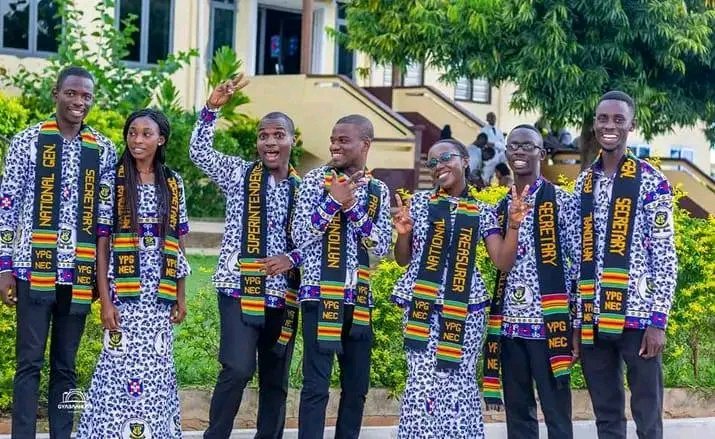 pcg_ypg's tweet photo. Day 4 of Awareness Week

Today we're moving from WhatsApp to other social media handles

Let's trend with the approved sewing style on Facebook, IG and twitter.

Make a personal post and tag your friends. Let the trend begin

#protctingourherritage https://t.co/UqCizKkt8T