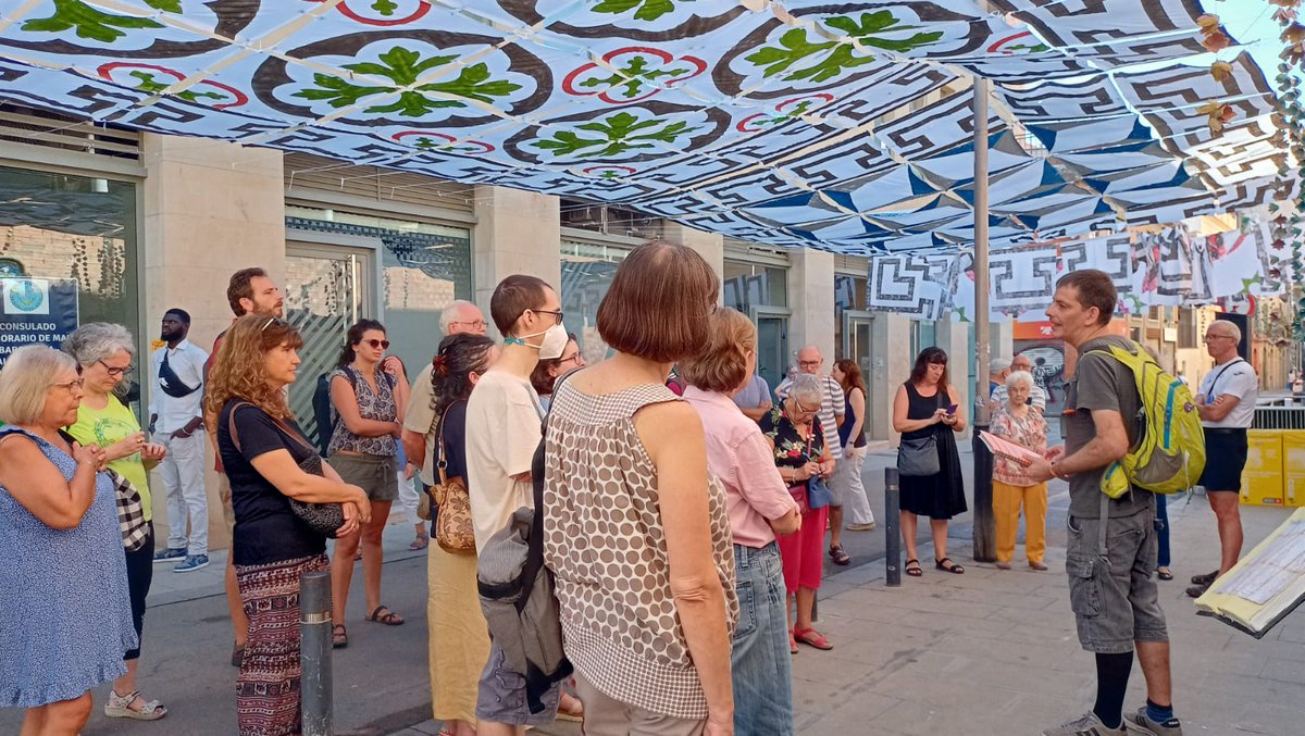 I paral·lelament, comencem la ruta històrica pel Sants Modernista 😍 #FMSants