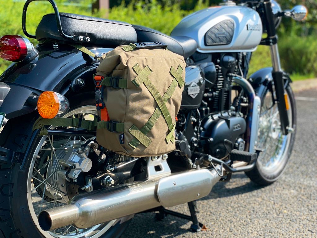 イントルーダークラシック400 ドライバーバックレスト イントルーダー バイクのバックレスト に適合する インペリアル400 に適合する インペリアル400オートバイバックレストシシーバーリアパッセンジャ