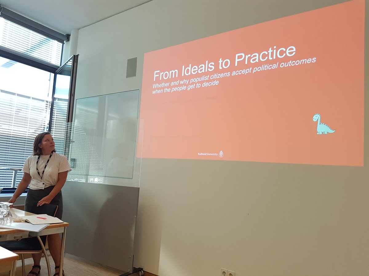 Finally, <a href="/KindtRosa/">RosaKindt</a> (<a href="/Radboud_Uni/">Radboud University</a>) presents "Examining the effects of normative, relational and instrumental considerations on outcome acceptance among populist individuals", co-written with @KristofJacobs1 &amp; <a href="/GHSvanDijk/">Lisa van Dijk</a>.

ecpr.eu/Events/Event/P…

#ecprgc22 #ecprgc2022