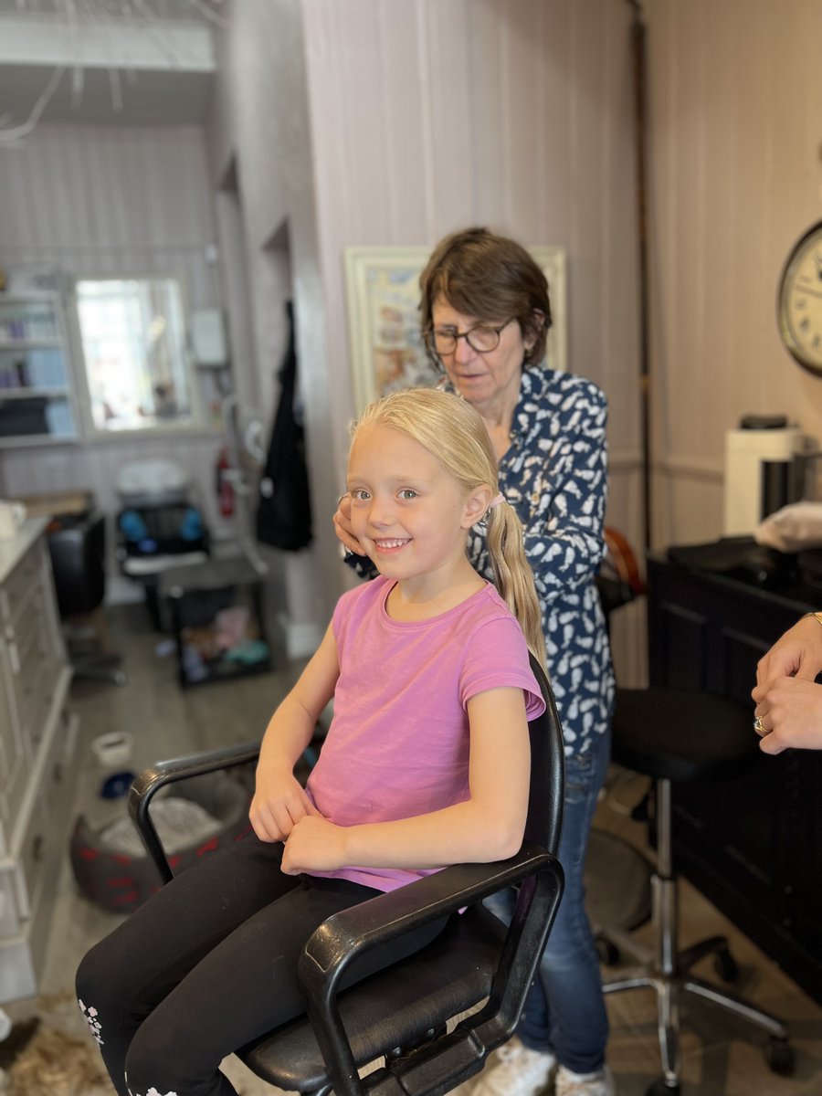 SallysCuts4Kids's tweet photo. Ruby had her first ever haircut &amp; donated it to The Little Princess Trust, so that they can make a wig for a child who has lost their hair. It was all her own idea too! You can donate too at https://t.co/DkG3QrHye1

#princesstrust #princesstrusthairdonation #haircutsforkids https://t.co/lU5q1KKFno