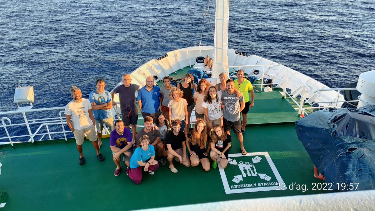 Damos por finalizada la campaña #MEDITS Sos-Med-0822 en la que <a href="/rauljimerom/">Raúl Jiménez Romero</a> y <a href="/MargaraGar/">Marga</a> junto a compis del <a href="/ieo_baleares/">IEO Baleares 🐟🪸🐙🦐🐬</a> han estudiado distintas áreas alrededor de Pitiusas y del talud cont. frente a Barcelona 🚢

Volvemos a casa tras 12 días cartografiando el levantino-balear!