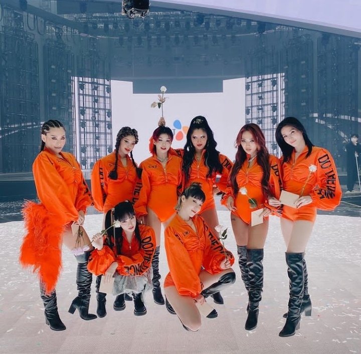 jungzearchive's tweet photo. QUEENS ✨

#1YearDancingWithSWF https://t.co/oOGpLpiNDb