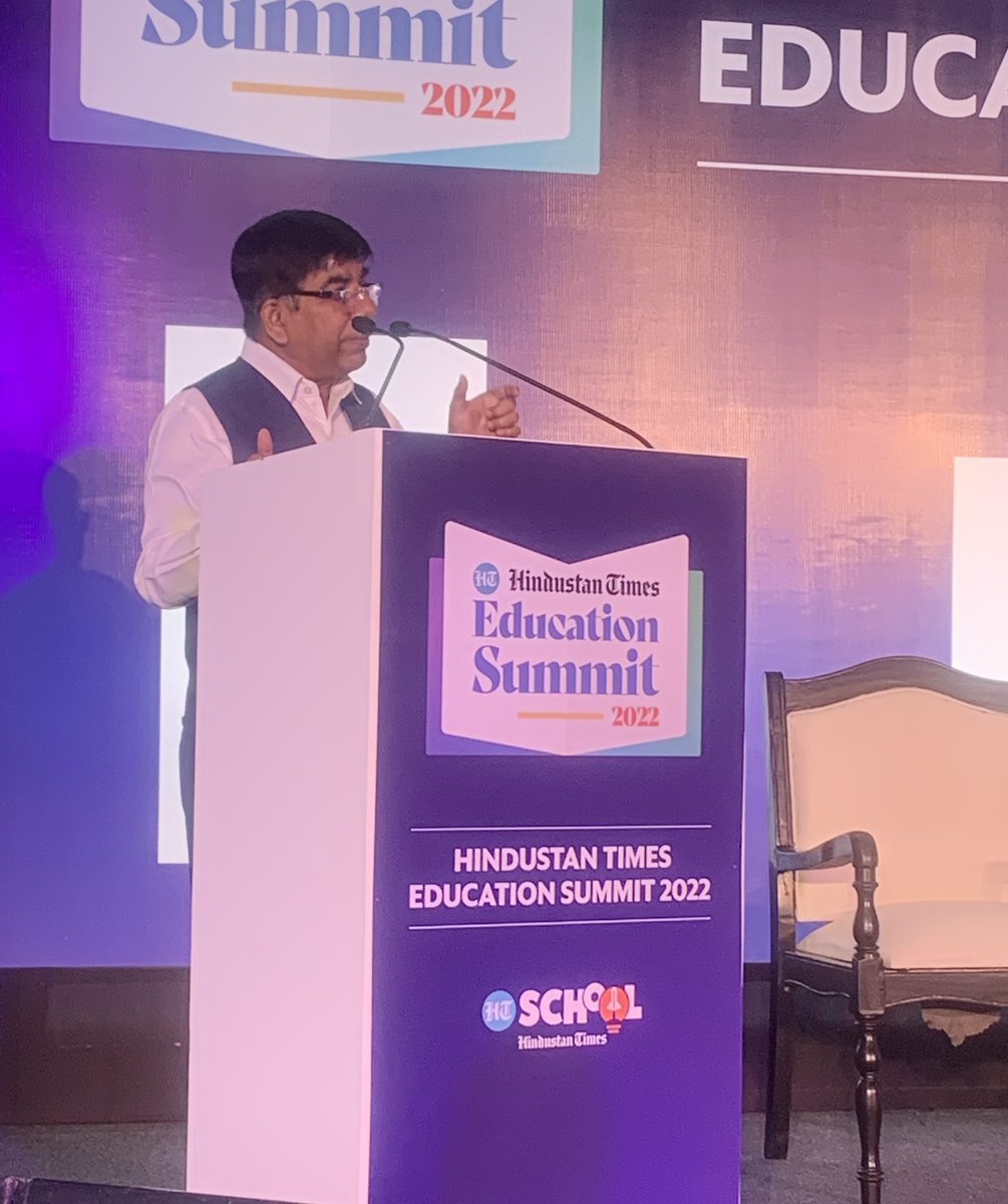 Fijeeha's tweet photo. #NEP2020 envisions an education system rooted in Indian ethos that contributes directly to transforming India, sustainably into an equitable and vibrant knowledge society.
- Hon’ble MoS for Education @Drsubhassarkar
#HTES2022 #HTES @htTweets
@EduMinOfIndia @dpradhanbjp https://t.co/0EbDFlqGdg