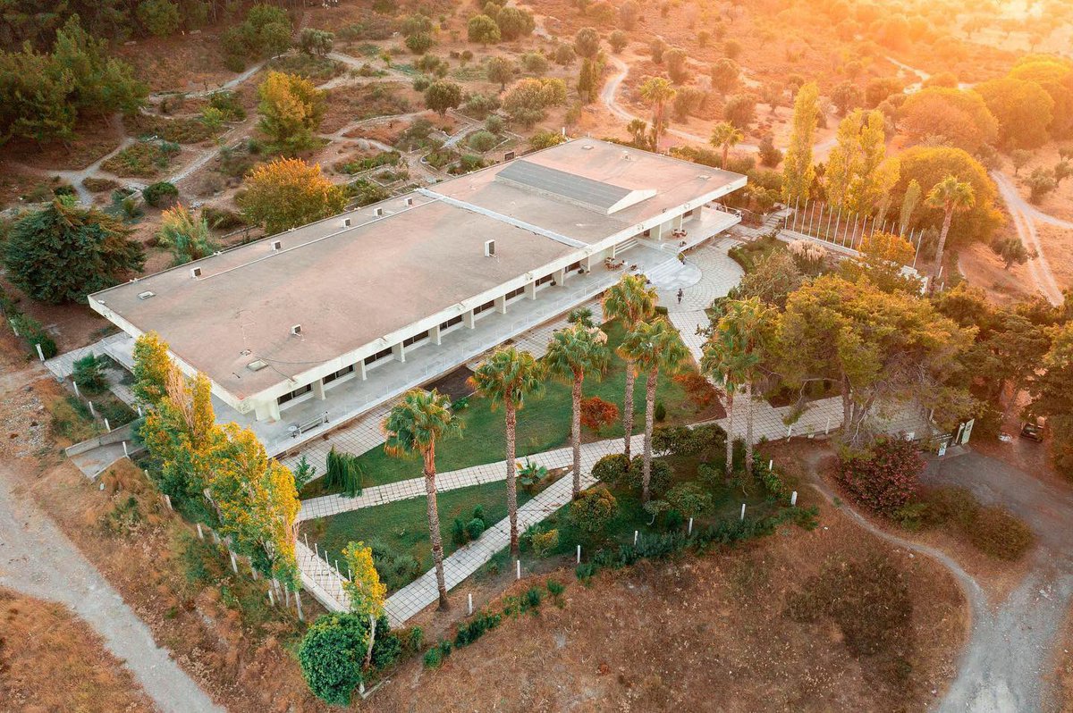 KosIsland's tweet photo. The #InternationalHippocraticFoundation was established in 1960 in honour of #Hippocrates, #FatherofMedicine, to promote his ideals to the entire world.⚕️
🌴 It is found to the east of the #Asclepieion.
https://t.co/7gI2ntQsZa
#visitkosgreece #HippocratesofKos #kosisland #kosgr https://t.co/UCCmOyEfci