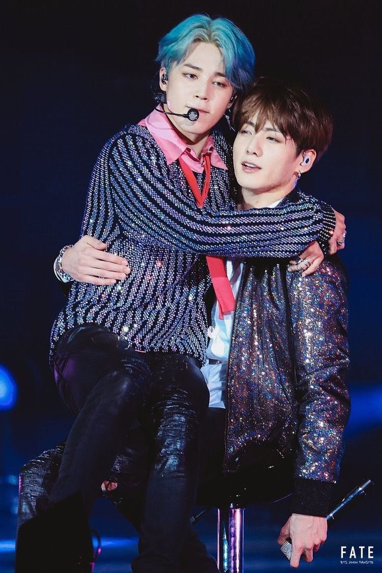 Daniela94124072's tweet photo. @danuptv Hola @danuptv una del kookmin,
Gracias❤️❤️😊 https://t.co/xXuB49JJAt