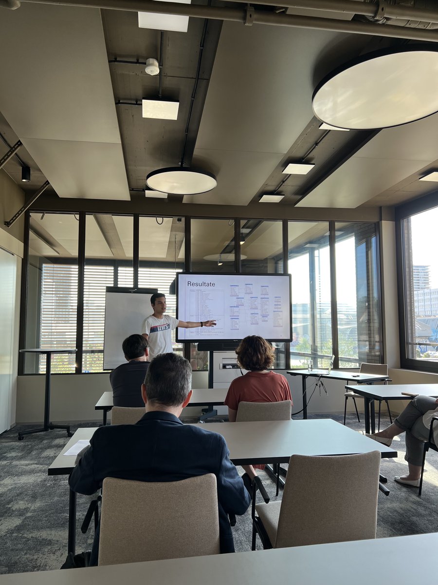 IwfWeb's tweet photo. Gestartet als Praktikant mit anschliessendem Einsatz als Craft CMS Entwickler, gratulieren wir Manuele Vaccari herzlich zum Abschluss seines Bachelor Studiums. Wir freuen uns, dass er nun auch den weiteren Schritt als Applikationsentwickler bei uns macht. Chapeau und weiter so👏 https://t.co/iPC85ASecN