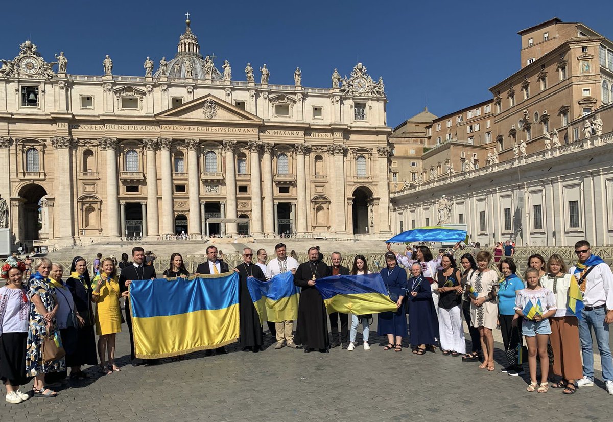 AndriiYurash's tweet photo. Today’s speech ofPope was disappointing&amp; made me think about many things: can’t speak inSame categories aboutАggressor &amp;Victim, Rapist and Raped; howPossible To Mention 1of ideologists of🇷🇺ImperialismAs innocent victim?She wasKilledBy russiansAsSacredVictim &amp;isNowOn Shield ofWar https://t.co/GvvM7zJDCa